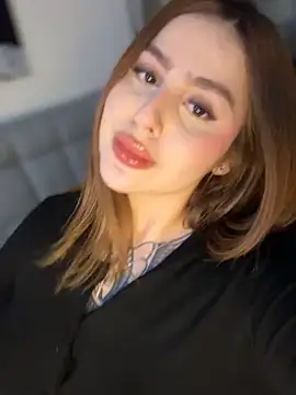 Snapshot of ValerieHilton chatting on November 1, 11:51 pm ValerieHilton online show from November 1, 11:51 pm