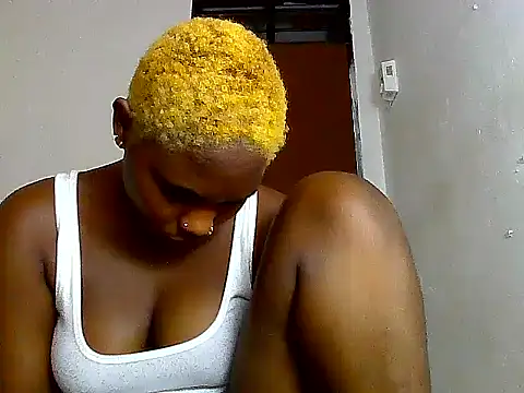 Snapshot of SexyKimberly23 chatting on October 13, 7:19 am SexyKimberly23 online show from October 13, 7:19 am