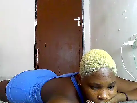 Snapshot of SexyKimberly23 chatting on November 16, 6:08 am SexyKimberly23 online show from November 16, 6:08 am