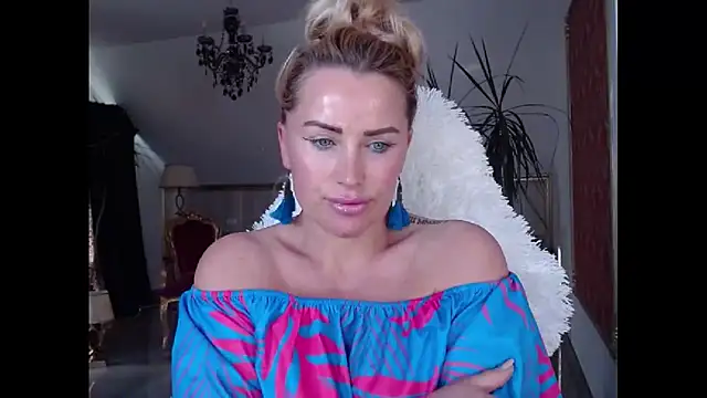 eyesangel22 online show from February 26, 2:14 pm