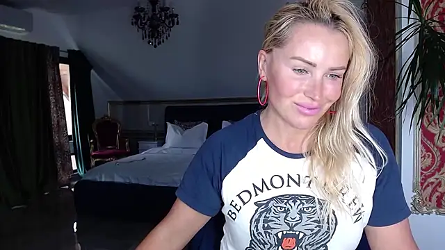 eyesangel22 online show from October 3, 11:29 am