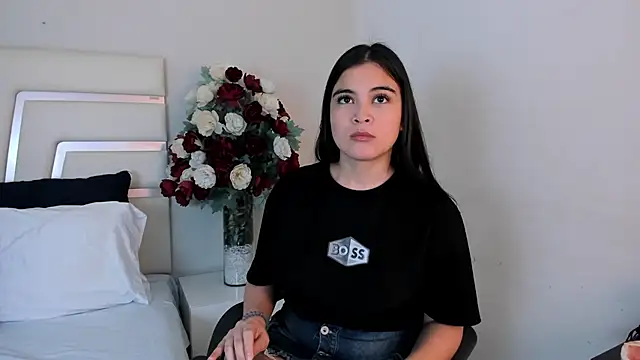 CamilaSofiia online show from January 7, 7:28 pm
