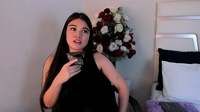 CamilaSofiia online show from January 18, 2:36 am
