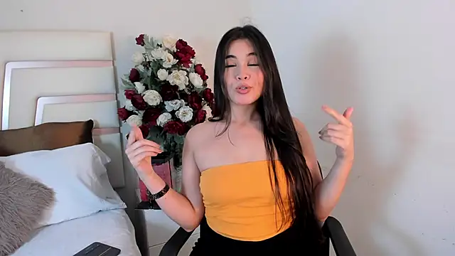 CamilaSofiia online show from March 22, 9:10 pm