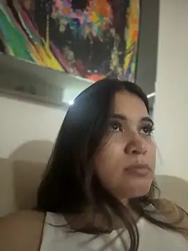 Snapshot of CamilaSofiia chatting on June 14, 1:14 am CamilaSofiia online show from June 14, 1:14 am