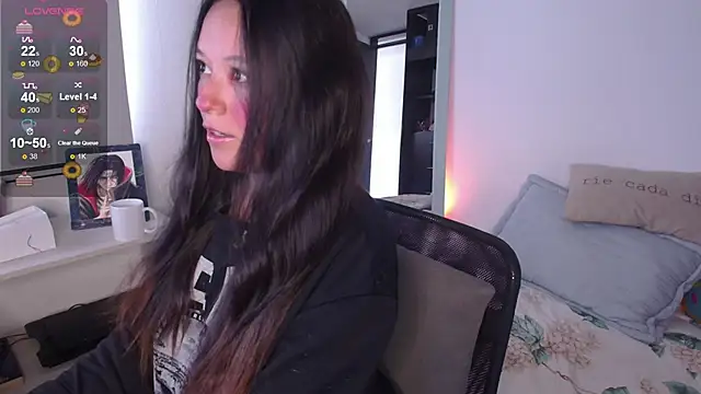 Lexie Thompson10 online show from September 10, 6:30 pm