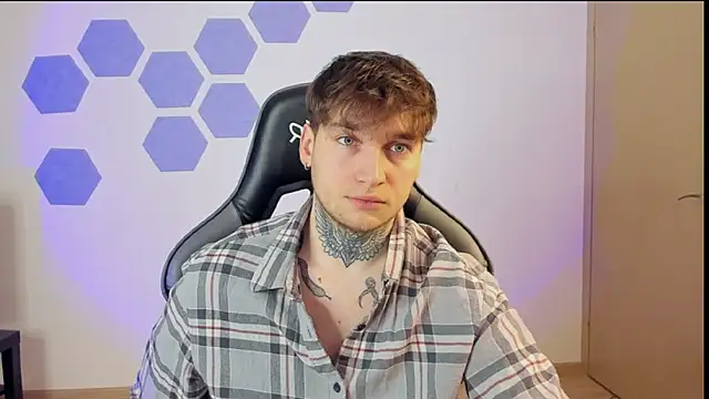 Chris Tyson online show from February 3, 12:47 pm