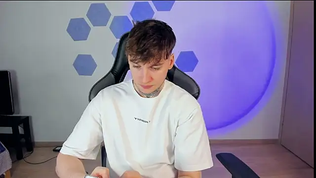 Chris Tyson online show from February 26, 12:58 pm