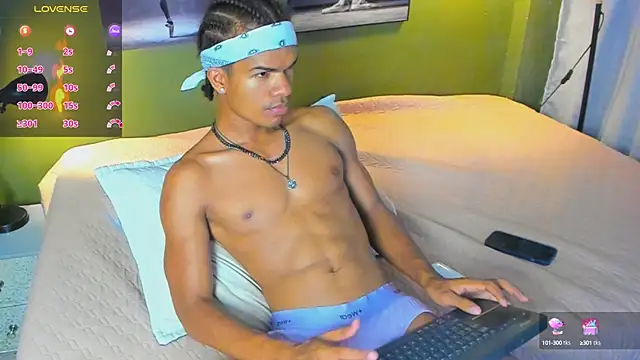 bigxx0 online show from January 11, 11:46 pm