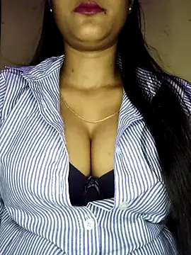 Snapshot of Karin-007 chatting on October 17, 8:55 pm Karin-007 online show from October 17, 8:55 pm