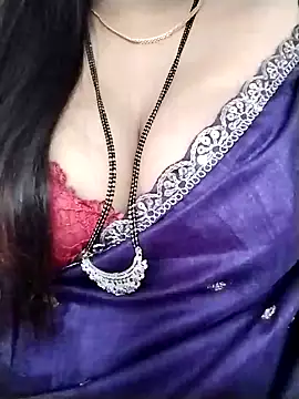 Snapshot of Karin-007 chatting on December 16, 3:33 am Karin-007 online show from December 16, 3:33 am