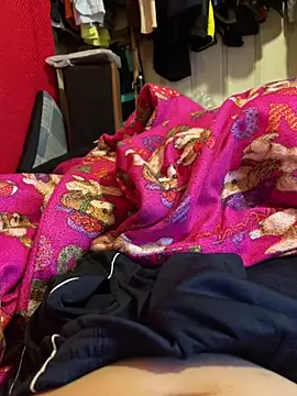 A6229 online show from December 11, 11:00 pm