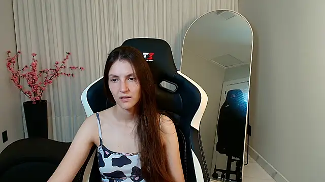 upssnowy online show from October 10, 5:12 pm