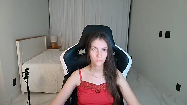 upssnowy online show from June 17, 10:43 pm