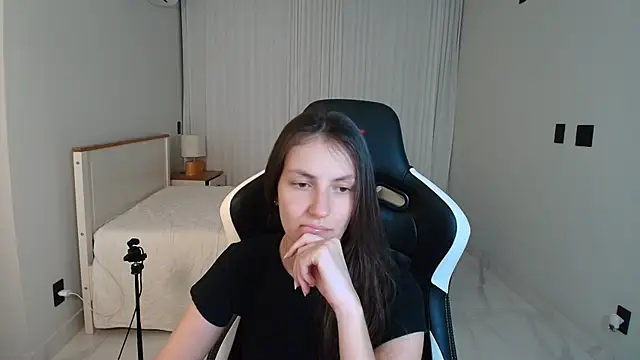 upssnowy online show from July 17, 4:08 am