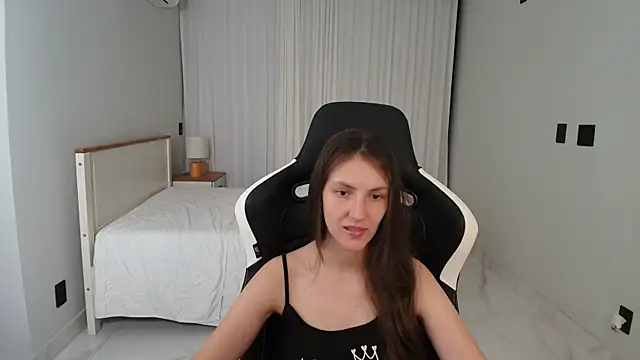 upssnowy online show from July 28, 4:30 am
