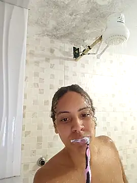 Snapshot of Julia_Pretinha chatting on October 4, 1:42 pm Julia Pretinha online show from October 4, 1:42 pm