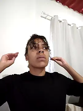 Snapshot of Julia_Pretinha chatting on October 21, 12:17 pm Julia Pretinha online show from October 21, 12:17 pm