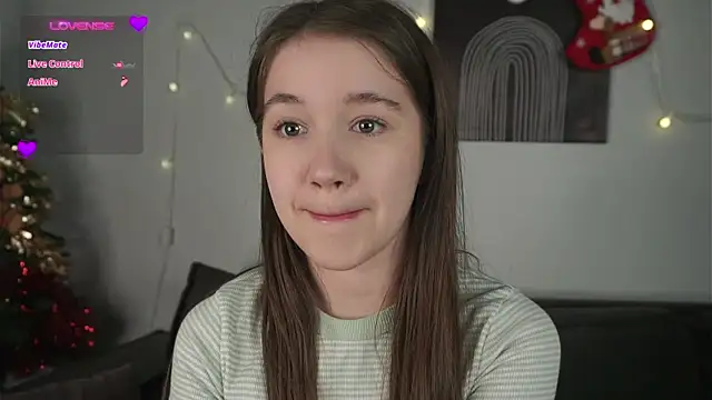 AmiLewis online show from December 23, 1:08 am