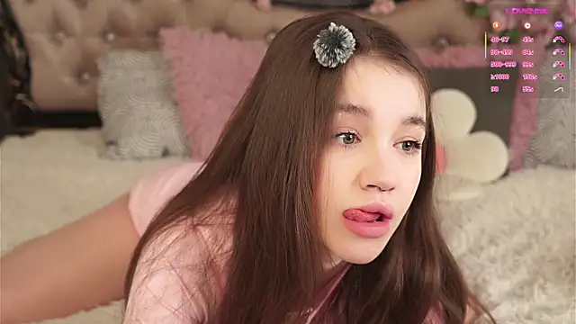 Snapshot of AmiLewis chatting on March 20, 1:10 am AmiLewis online show from March 20, 1:10 am