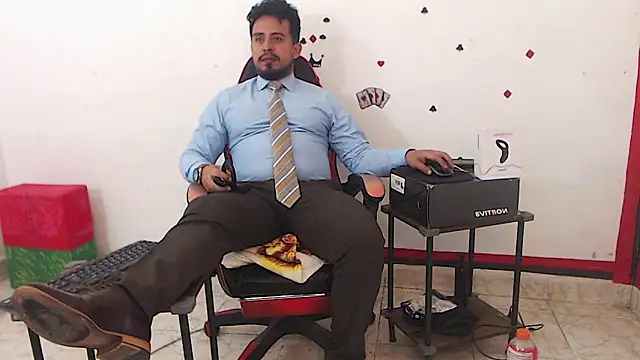 KalethBigDick online show from February 9, 3:05 pm