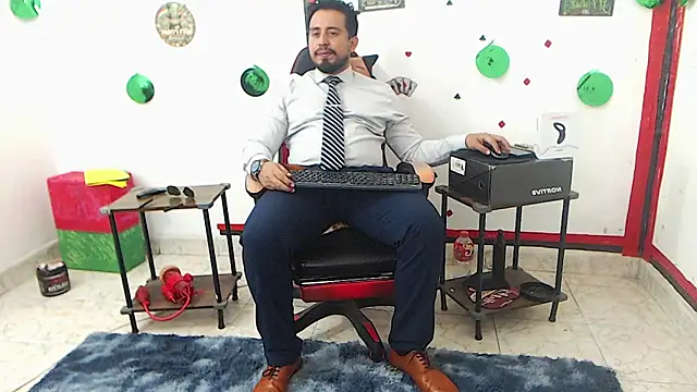 KalethBigDick online show from March 29, 1:27 am