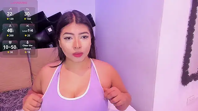 Miia Thompsonn online show from June 27, 12:33 pm
