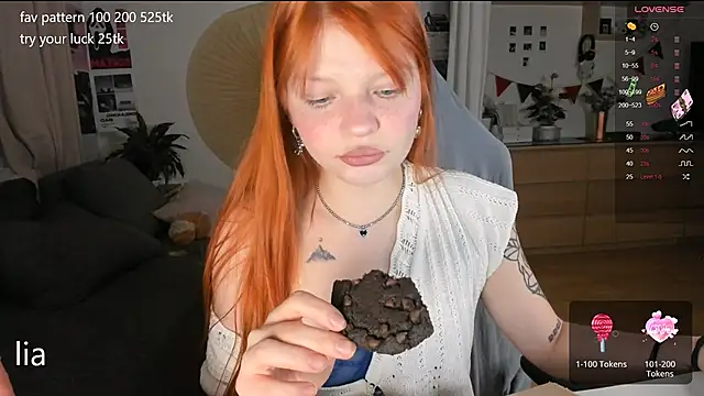 lil lia online show from September 24, 8:45 pm