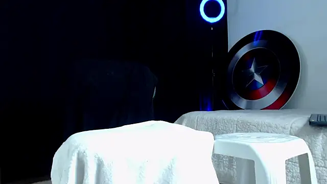 Antonywebb94 online show from March 2, 6:16 am