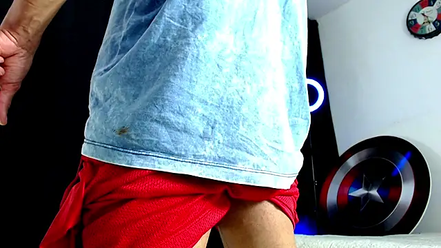 Antonywebb94 online show from November 30, 6:56 pm