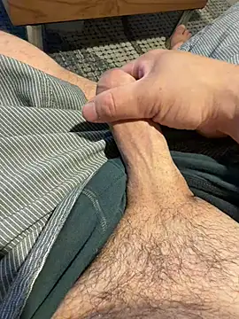 Kissoks1xh online show from June 24, 7:24 pm