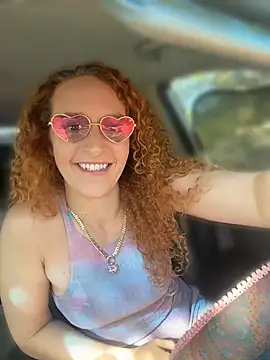 Snapshot of TheGingerBanks chatting on June 3, 3:17 pm TheGingerBanks online show from June 3, 3:17 pm