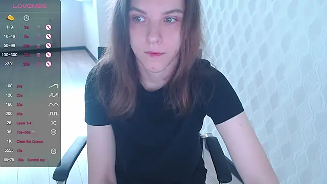 LisaHeart online show from September 26, 1:48 pm