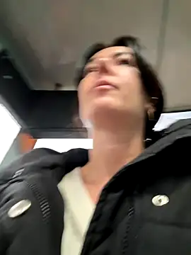 eveangelll online show from November 18, 5:34 am