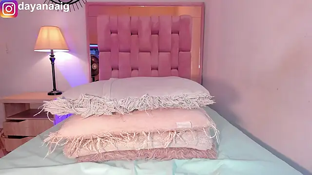 Voluptupus-girl online show from October 21, 1:23 pm