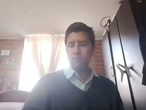 greeneyes999999999999 online show from October 15, 8:31 pm