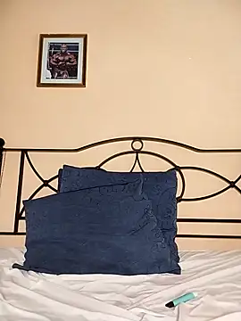 SofiaMori online show from November 11, 1:00 pm