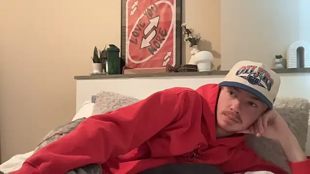 younghungginger online show from December 21, 9:15 pm