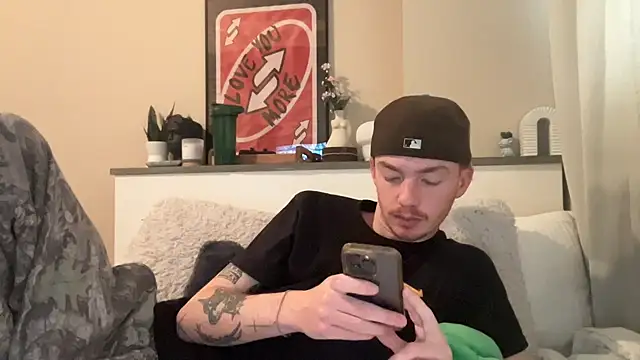 younghungginger online show from January 2, 7:29 pm