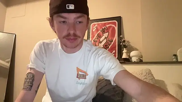 younghungginger online show from March 3, 2:47 am