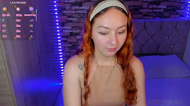 Snapshot of April_sommer1 chatting on February 28, 3:26 am April sommer1 online show from February 28, 3:26 am