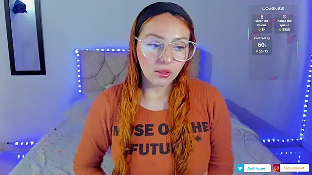 Snapshot of April_sommer1 chatting on September 15, 11:43 am April sommer1 online show from September 15, 11:43 am