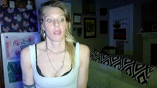 Glamazonx online show from March 20, 9:03 am