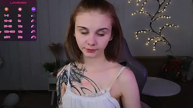 Britney Lynch online show from January 11, 3:34 am