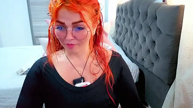 Alexatexa2929 online show from May 2, 6:24 pm