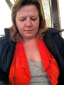 jusichka online show from February 16, 7:48 am
