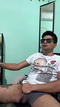 Snapshot of yObal-hot chatting on October 21, 1:39 am yObal-hot online show from October 21, 1:39 am