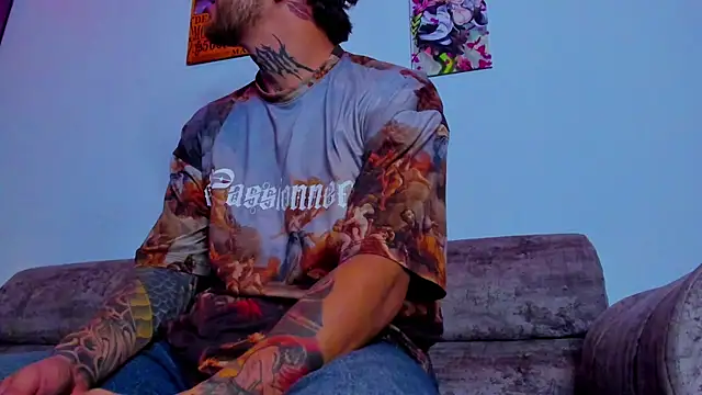 Snapshot of Drako_Lamar chatting on September 29, 12:27 am Drako Lamar online show from September 29, 12:27 am