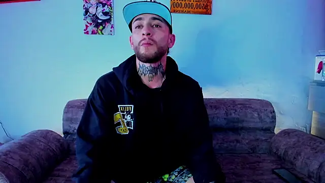 Snapshot of Drako_Lamar chatting on October 30, 12:50 pm Drako Lamar online show from October 30, 12:50 pm