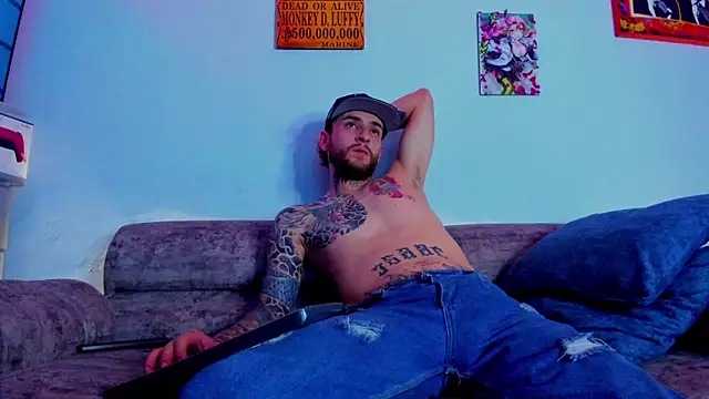 Snapshot of Drako_Lamar chatting on November 22, 4:55 am Drako Lamar online show from November 22, 4:55 am